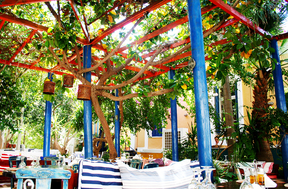 ginpost-grecia-lunademiel-hellomarielou-06